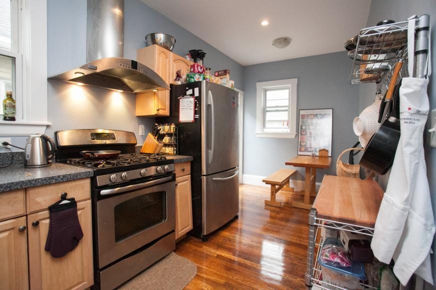 Primary Photo - 4.0 bedroom in Somerville Massachusetts 02144
