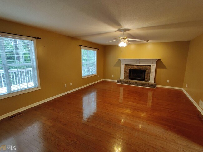 Building Photo - 11832 Plantation Pkwy