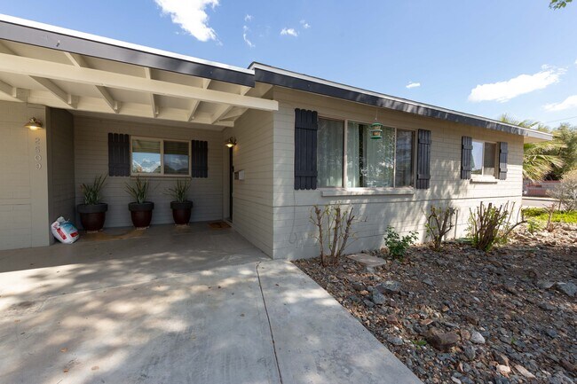 Building Photo - 2509 N 38th St