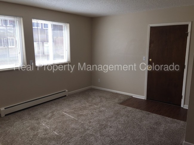 Foto del edificio - 7481 Quitman St