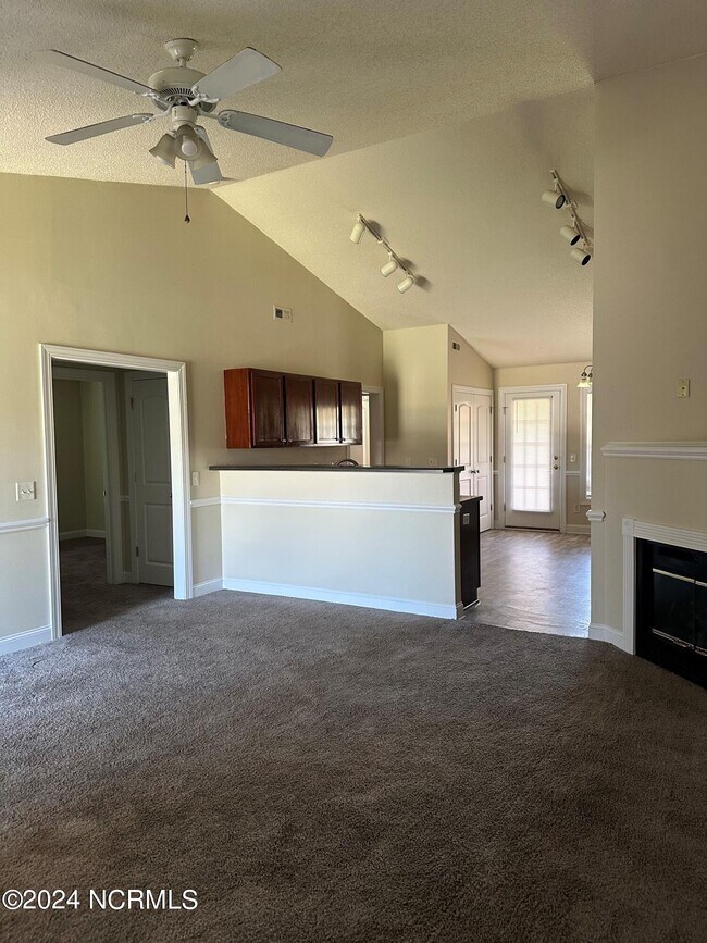 2325 Saddleback Dr, Winterville, NC 28590 Townhome Rentals in