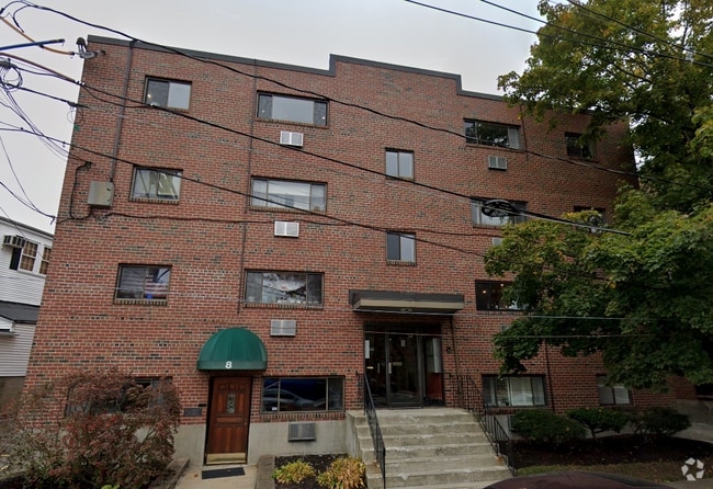 Building Photo - 8 Riverside St