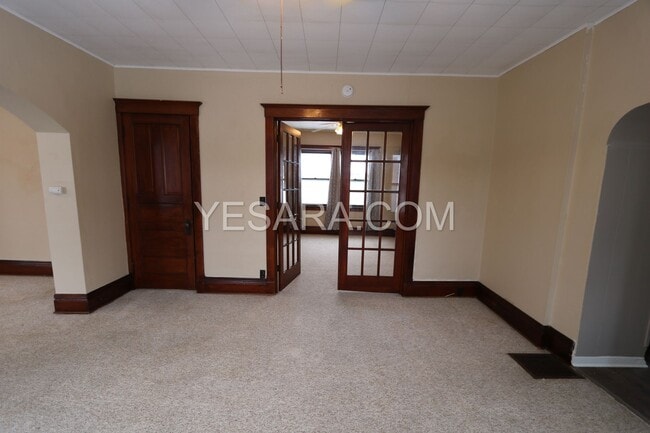 Building Photo - 502, 502 1/2 S Leebrick St., Burlington, IA 52601