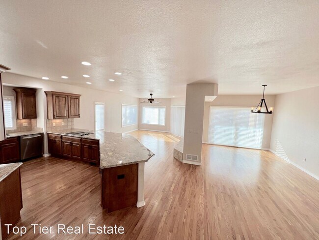 Building Photo - 4 br, 4 bath House - 5750 Harbor Pines Pt