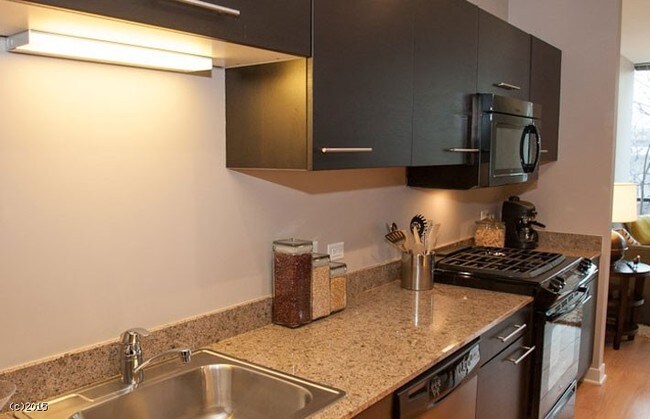 Foto del edificio - 869 W Blackhawk St