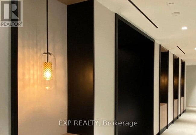 Building Photo - 117 Broadway Ave