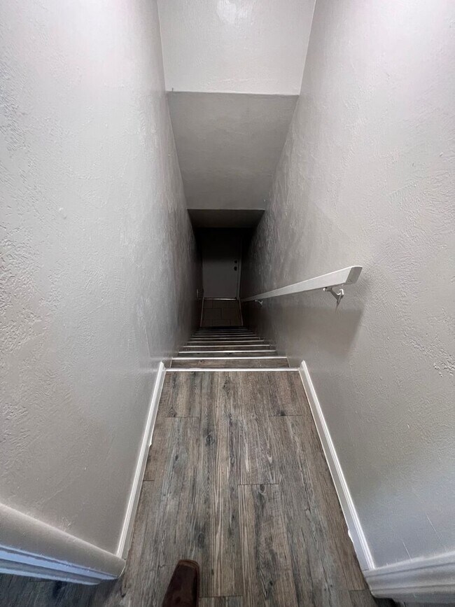 Foto del edificio - 1017 N Ferger Ave