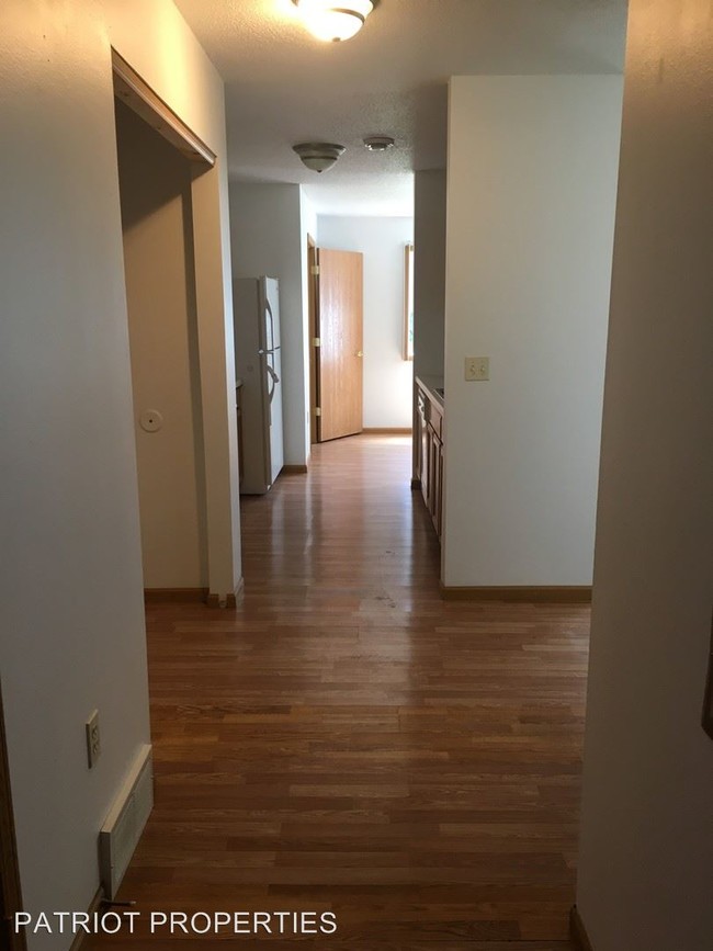 Foto del edificio - 1338 Mark Ave