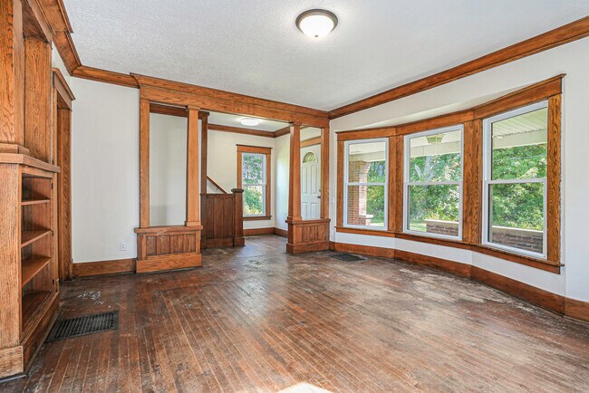 Building Photo - 6195 Corrigan Rd