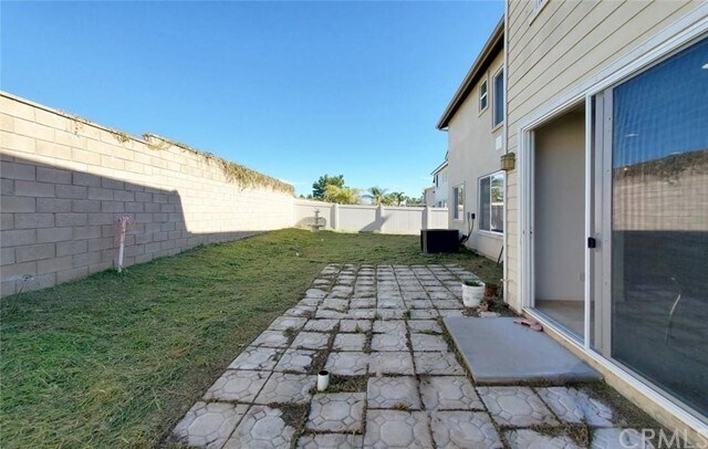 Building Photo - 31232 Locust Ct