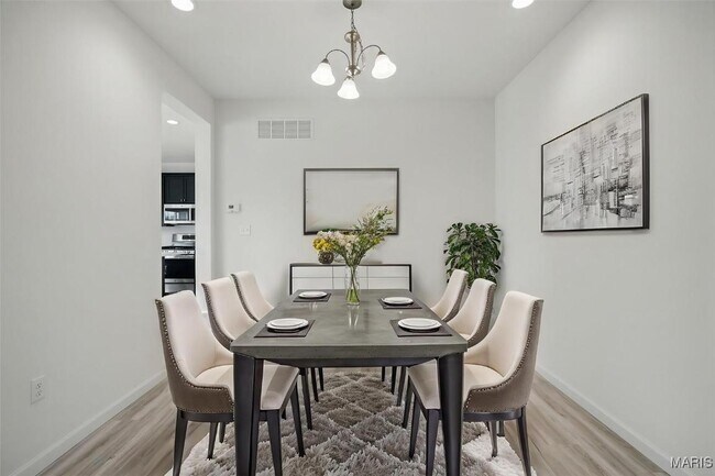 Foto del edificio - 928 Little Fieldstone Court