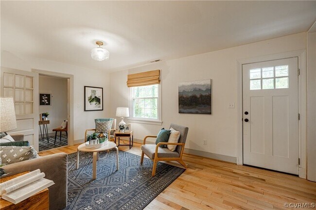 Foto del edificio - 5119 Boscobel Ave