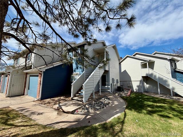 Building Photo - 1302 S Cathay Ct