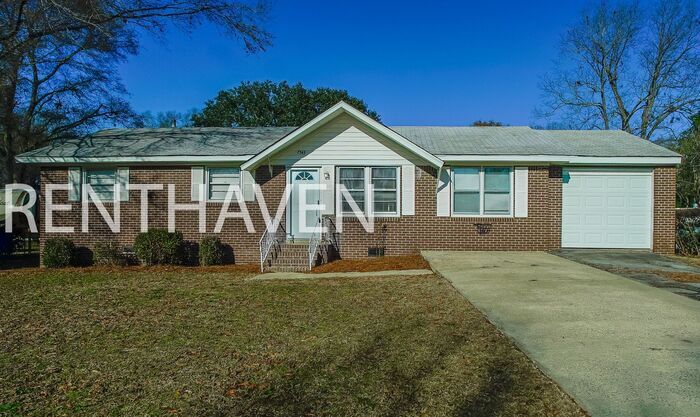 Primary Photo - 7543 Burdell Dr