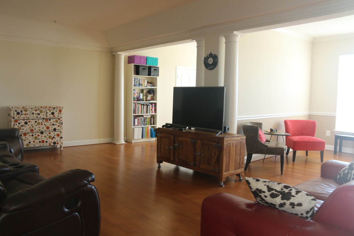 5930 Great Star Dr, Clarksville, MD 21029 Apartments in Clarksville