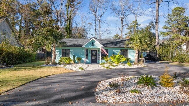 Building Photo - 2406 Bert Dr