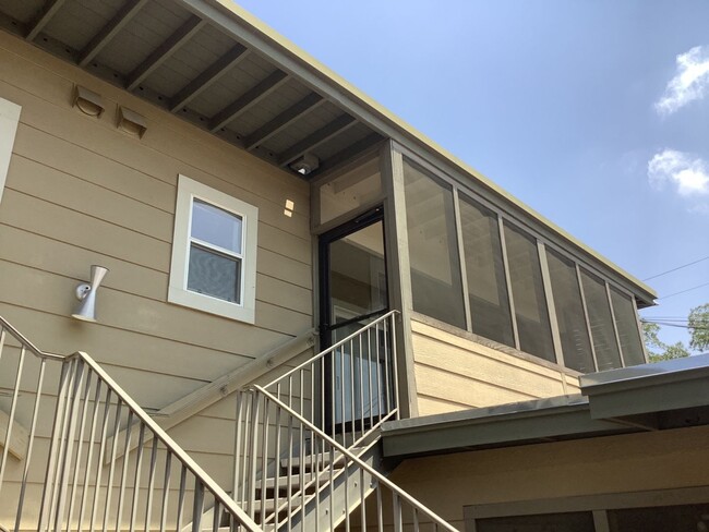 Building Photo - **442 East Huisache Ave.