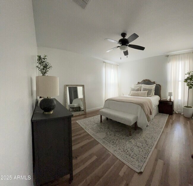 Foto del edificio - 4056 W Maggie Dr