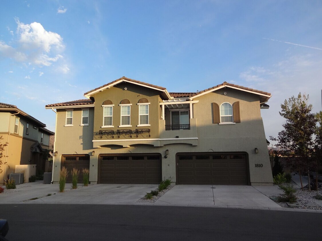 Primary Photo - Almost NEW Townhome Damonte Ranch