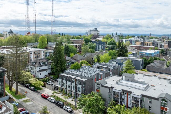 Building Photo - Aldrich 15