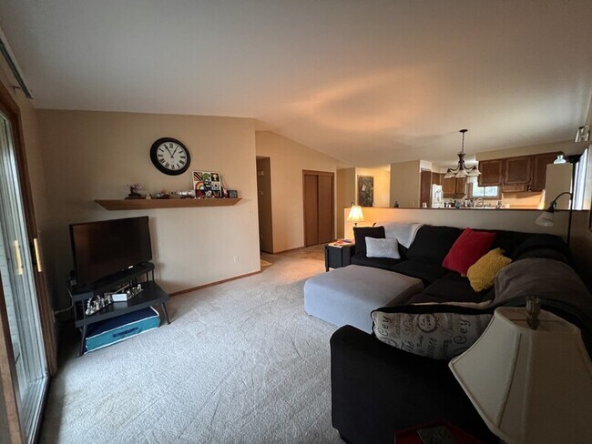 Foto del edificio - 1265 Brookwood Dr
