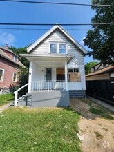 Building Photo - 8 Elsdon St