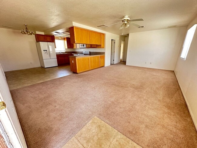 Building Photo - 6693 Mariposa Ave