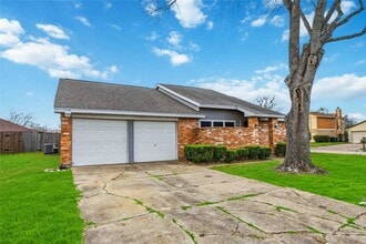 Building Photo - 16702 Quail Meadow Dr