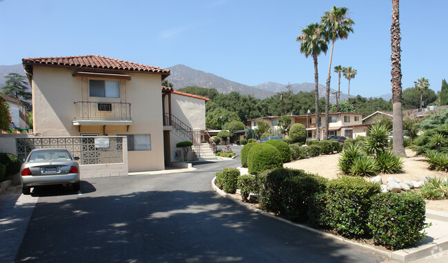 Building Photo - Palms Apartments