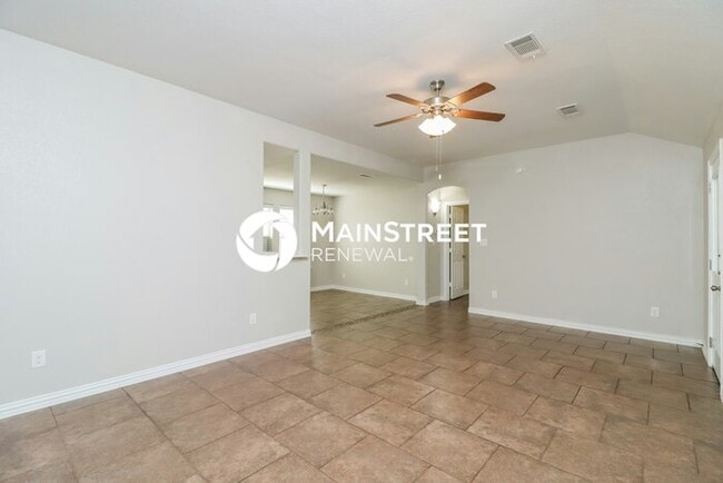 Building Photo - 3 Bedroom Pet-Friendly Home in Fort Worth, TX with Main Street Renewal