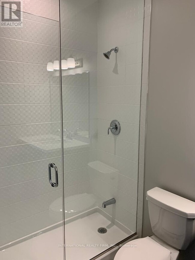 Photo du bâtiment - 95 Dundas St W