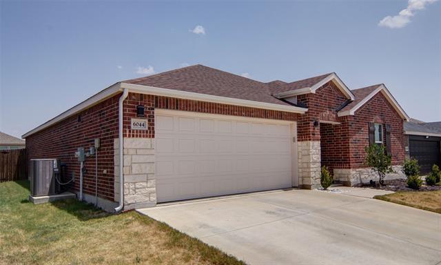Foto del edificio - 6044 Misty Breeze Dr