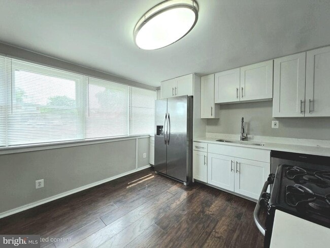 Building Photo - 3170 Shiloh Ct
