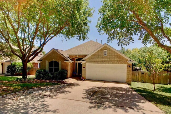 Building Photo - 12917 Tapadero Dr