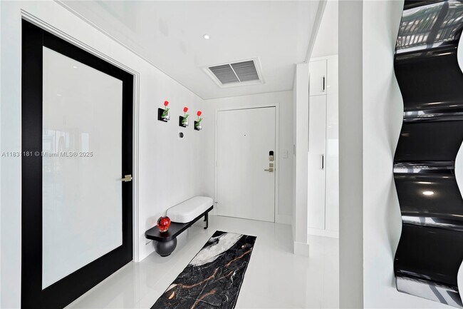 Foto del edificio - 4020 Galt Ocean Dr