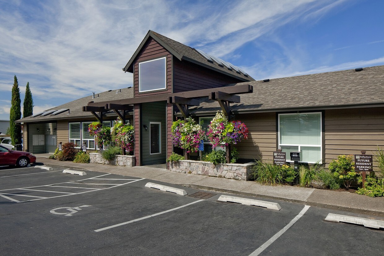 Reflections at Happy Valley Rentals Happy Valley, OR