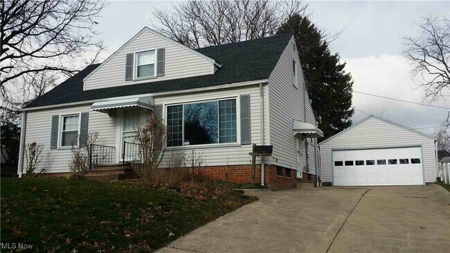 Building Photo - 5785 Andover Blvd