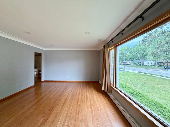 Foto del edificio - 533 Ridge Ave