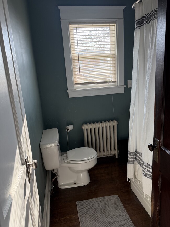 Building Photo - 418 Conewago St