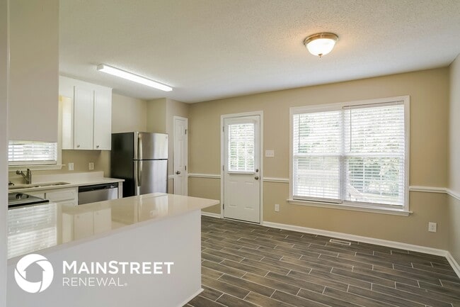 Building Photo - 110 Impressive Ln