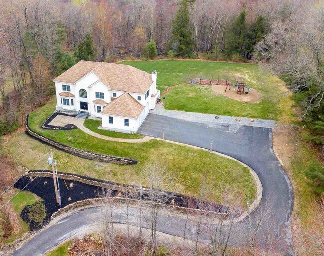 Building Photo - 65 McAllister Rd