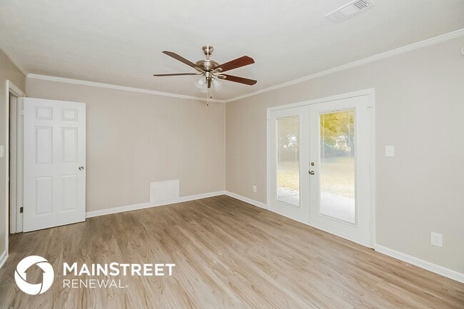 Building Photo - 6440 Connell Rd