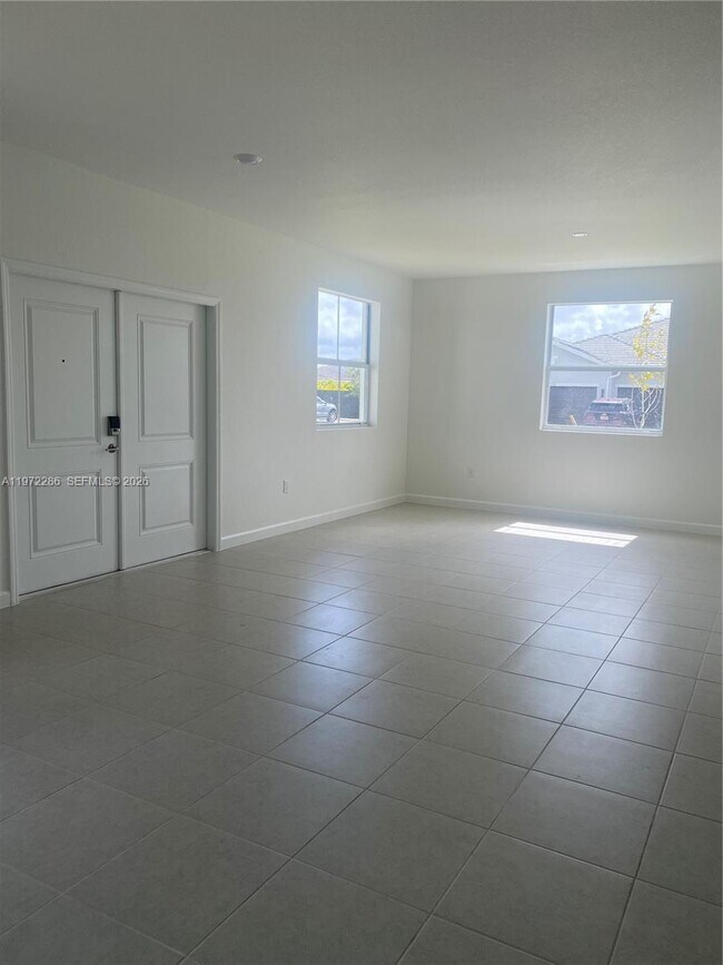 Foto del edificio - 27560 SW 159th Pl