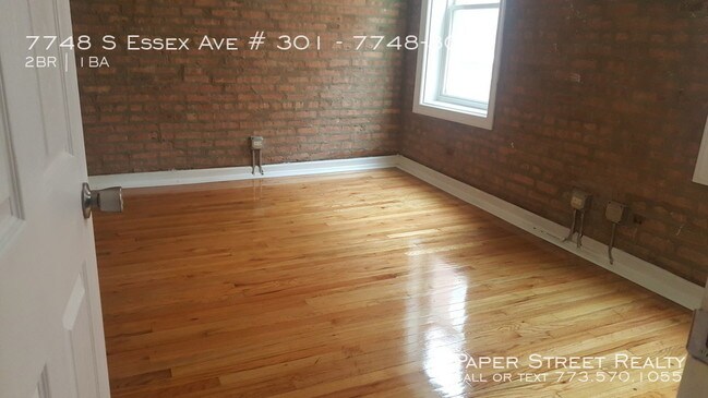 Building Photo - 7748 S Essex Ave