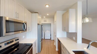 Interior Photo - Essex Luxe Apartments