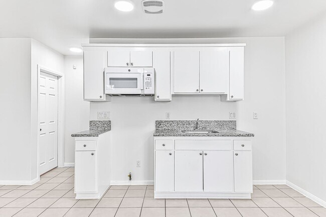 Foto del edificio - 319 Hermosa Ave