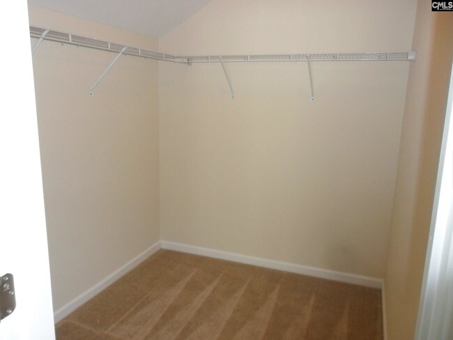Building Photo - 315 Massey Cir