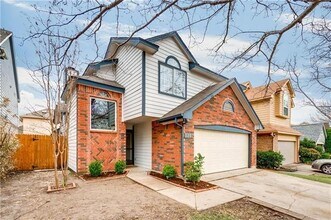 Building Photo - 1203 Lone Wolf Trail