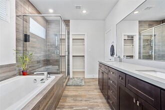 Building Photo - 317 Eado Park Cir