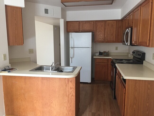 Foto del edificio - 4260 E Spring Meadows Cir